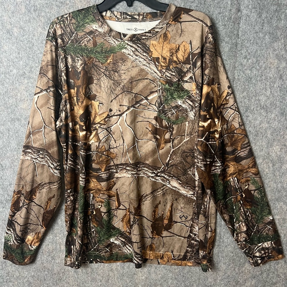 Trees and Trails Men's Large Camouflage Long‎ Sleeve lightweight Shirt